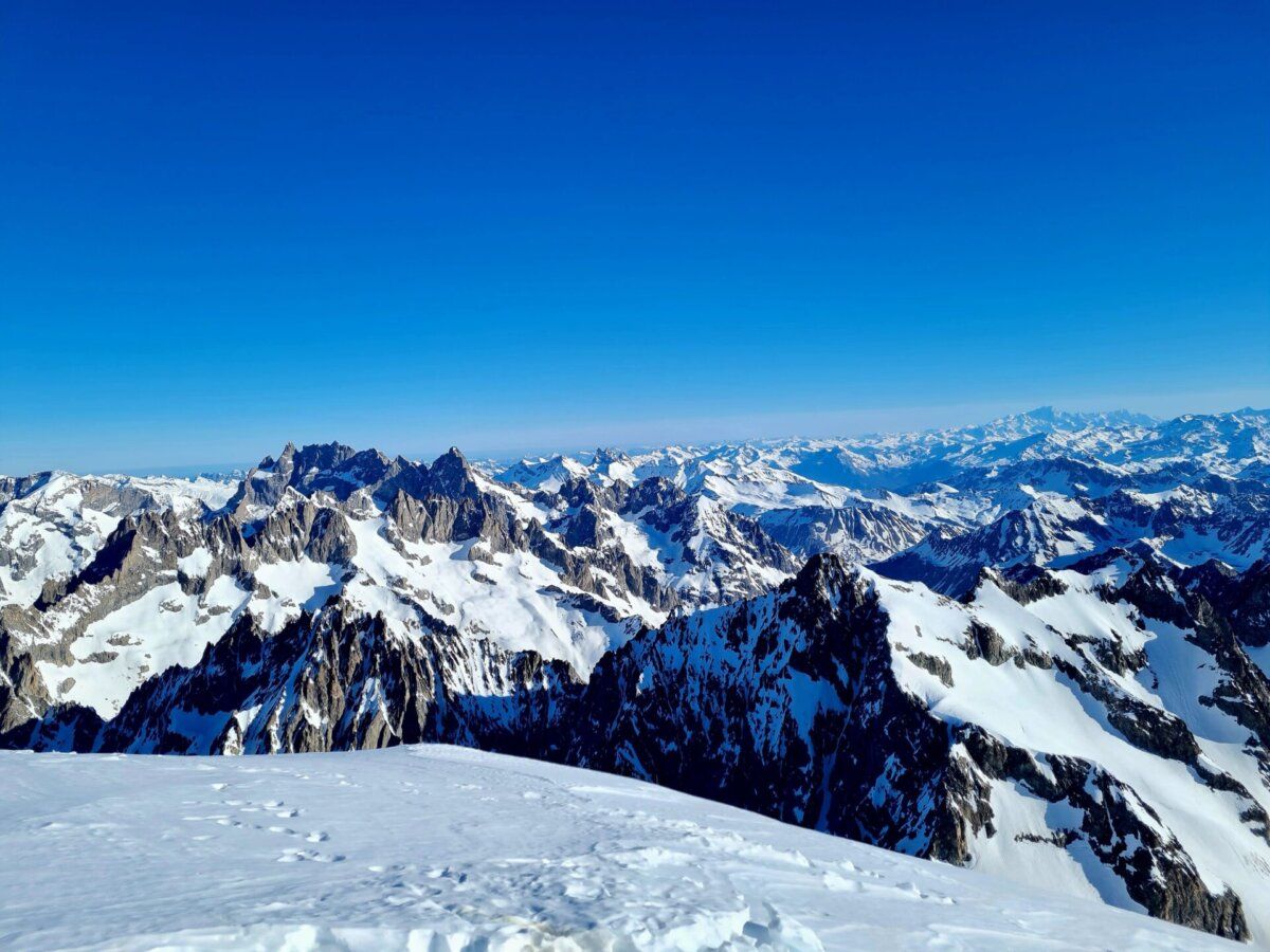 Paysage : Dôme des Ecrins en ski